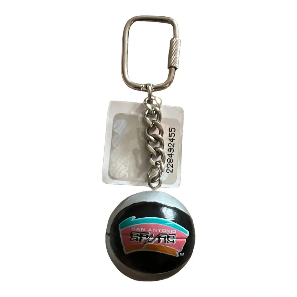 NBA SPURS LIL’ BRAT keychain